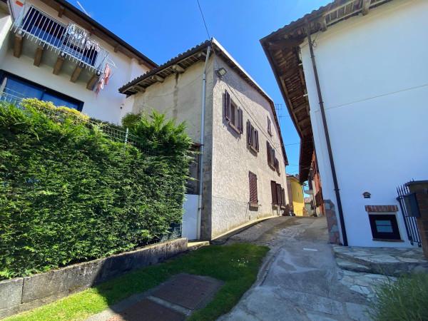 Villa in Via Vittorio Emanuele 51, Diano d'Alba
