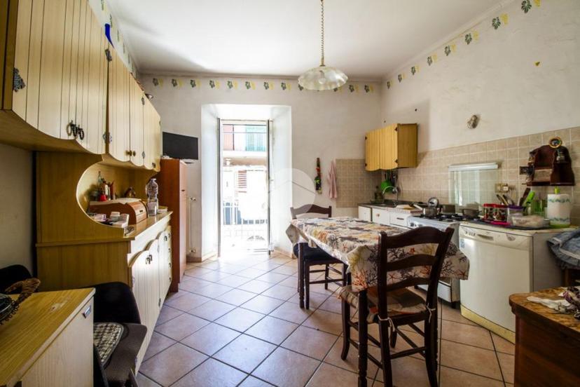 Trilocale in Via Trento 37, Palombara Sabina — foto 4 di 5