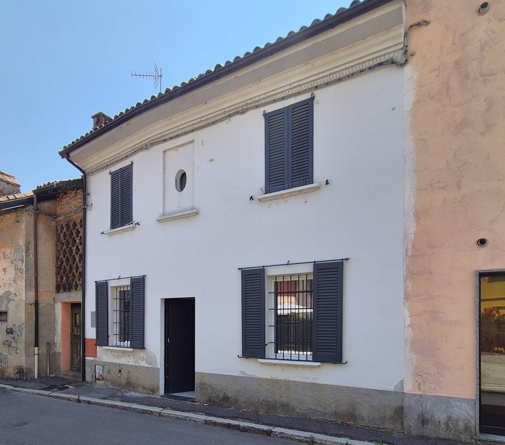 Casa indipendente in Via Fratelli Cairoli 52, Belgioioso