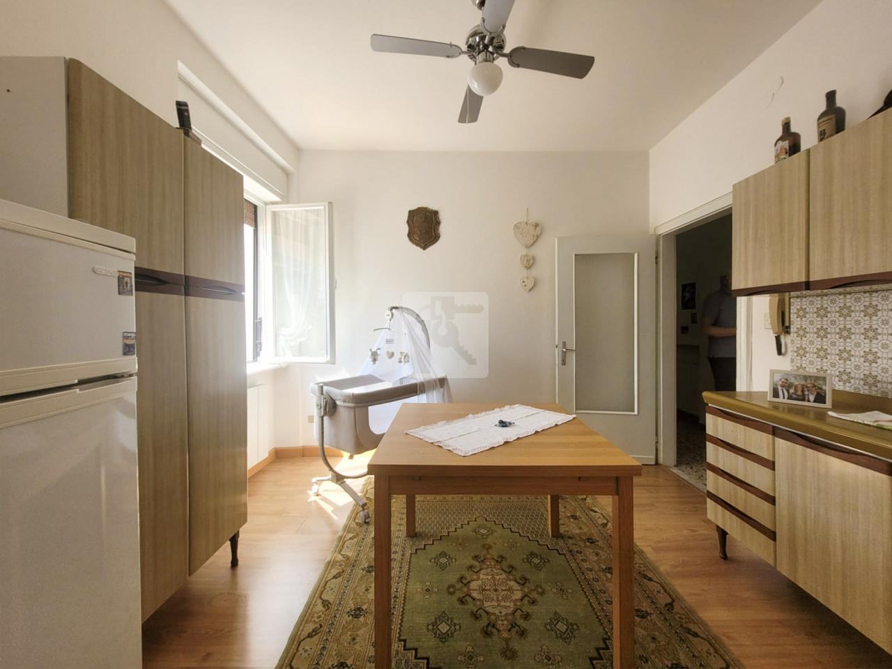 Trilocale in Via Bettinazzi, Arco