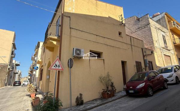 Terratetto unifamiliare in Via Pasquale Calvi 26, Castellammare del Golfo — foto 4 di 5