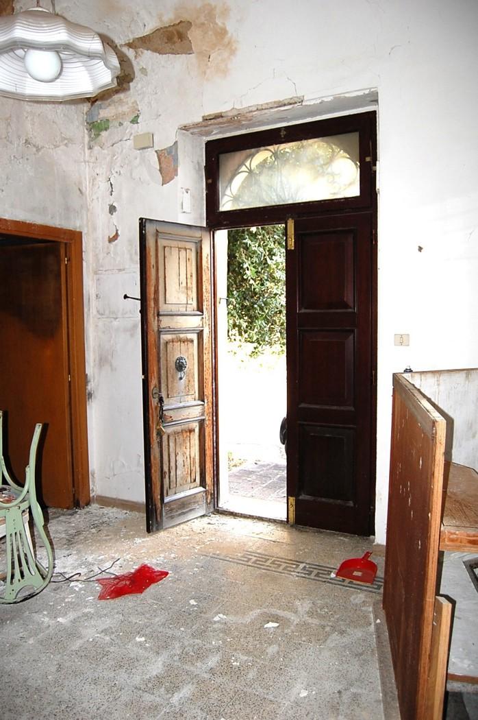 Casa indipendente in Corso Umberto I°, Roseto degli Abruzzi — foto 2 di 5