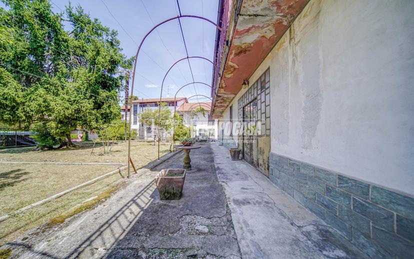 Villa in Via Roma 47, Carnago — foto 5 di 5