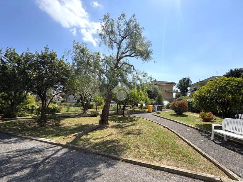 Trilocale in Via dei Peschi 13, Borghetto Santo Spirito — foto 2 di 5
