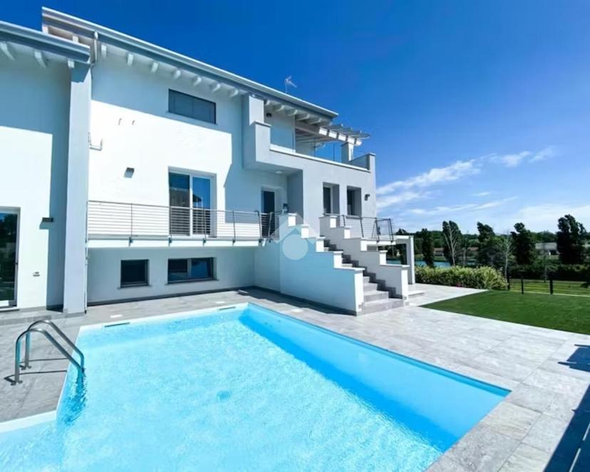 Villa in Via Casa Otello 1, Peschiera del Garda — foto 2 di 5