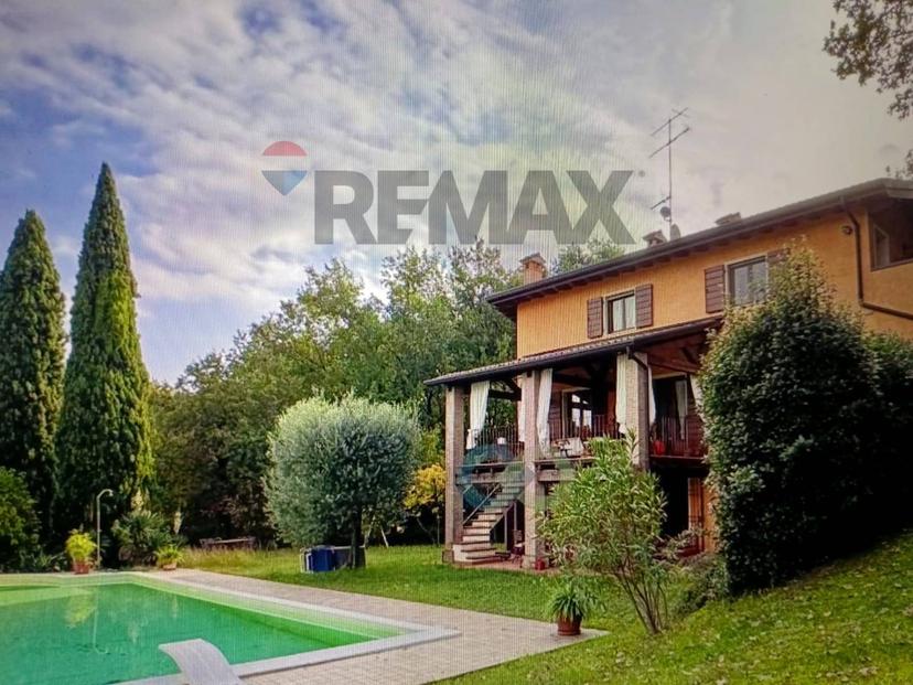Villa, Desenzano del Garda — foto 2 di 5