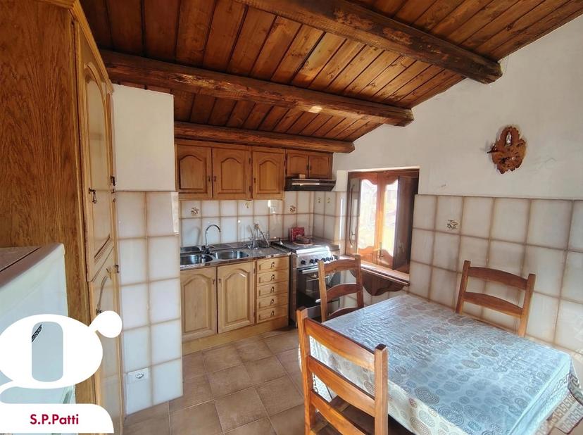 Casa indipendente in Via Giambattista Vico 48, San Piero Patti — foto 3 di 5