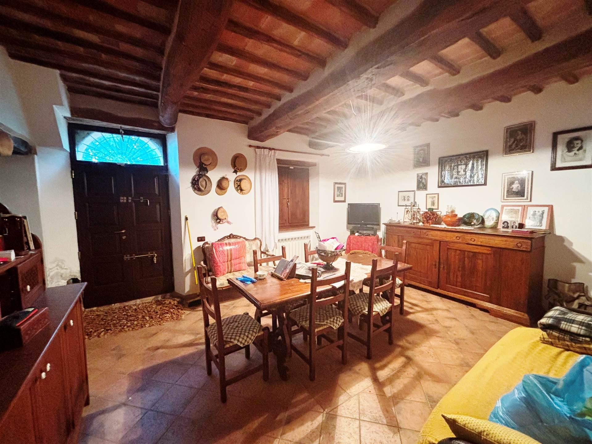 Casa indipendente, Pioraco