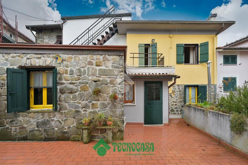 Casa indipendente in Via Castello 42, Beverino — foto 5 di 5