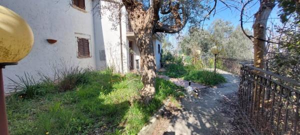 Rustico in Frazione Lisciano, Ascoli Piceno — foto 2 di 5