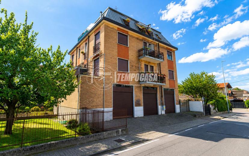 Trilocale in Via Mentana 25, Muggiò