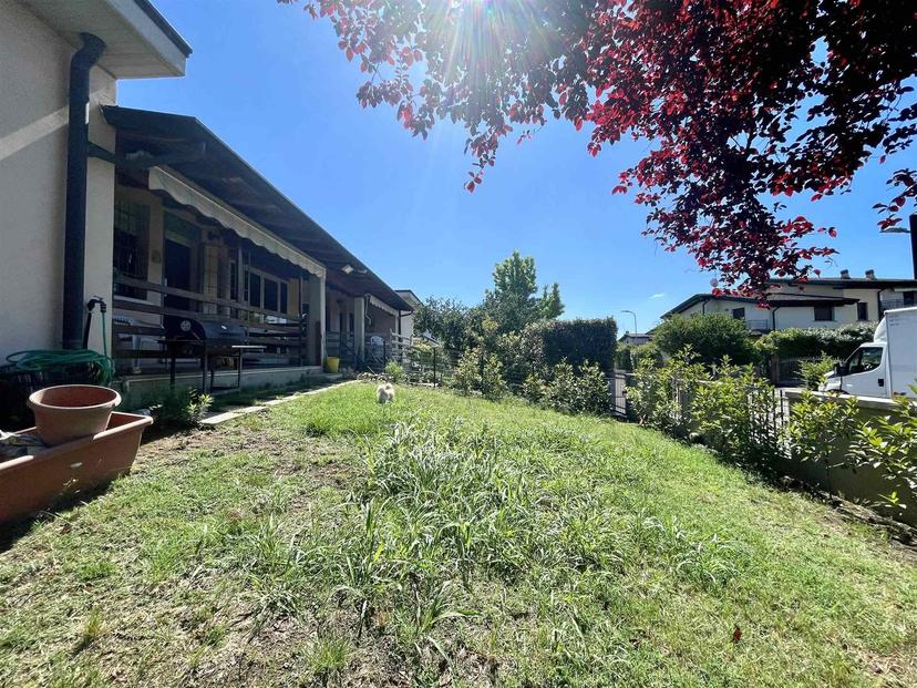Casa indipendente, Bagnolo San Vito — foto 2 di 5