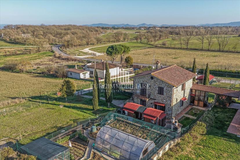 Appartamento in Località Croce 62, Castiglione del Lago — foto 3 di 5