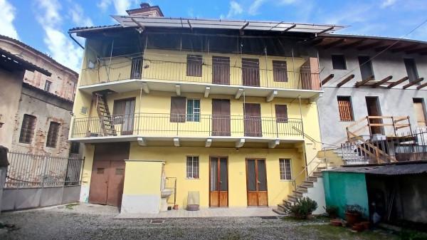 Villa in Piazza Castello, Lusigliè — foto 3 di 5