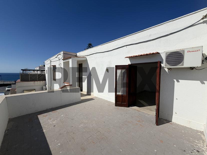 Casa indipendente in Piazza del Mediterraneo 16, Terrasini — foto 2 di 5