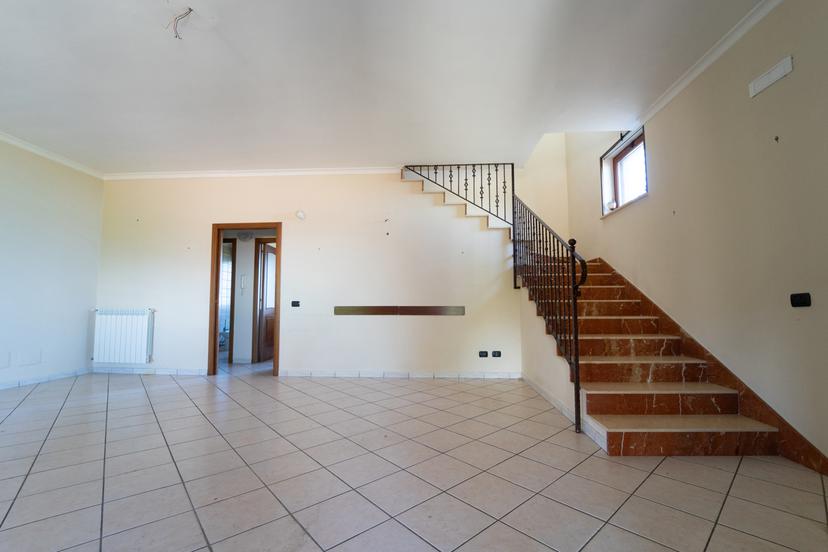 Villa in Via Vicinale Masseria Canosa 51, Giugliano in Campania — foto 4 di 5