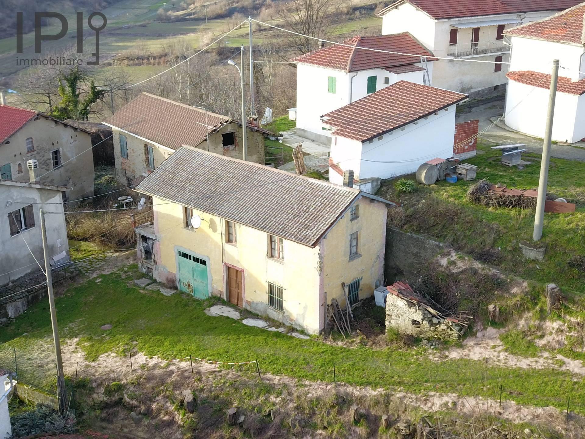 Casa indipendente in Turpino  Scaiole, Spigno Monferrato