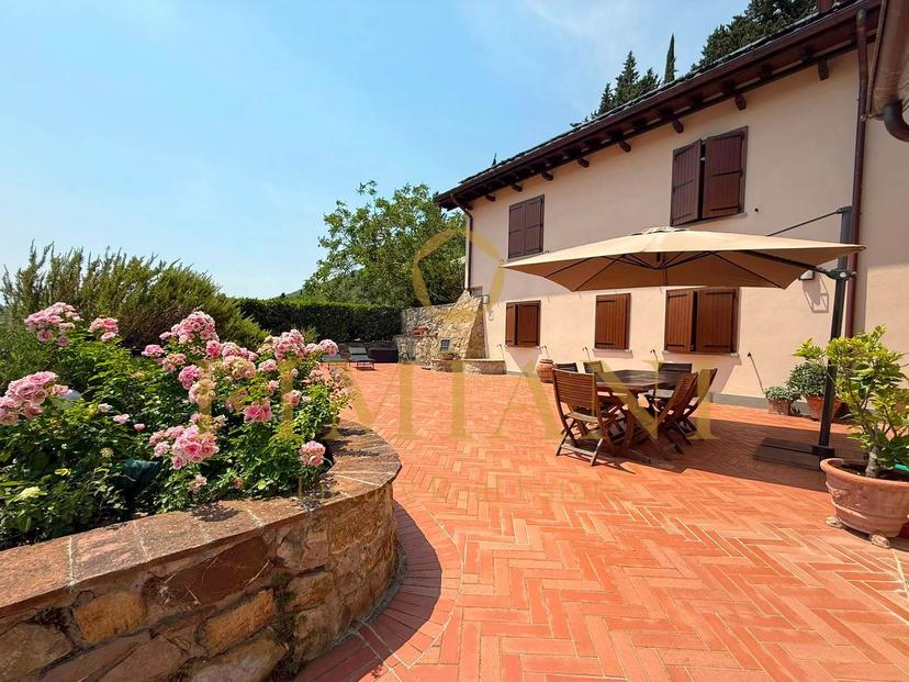 Casa colonica in Via Alta di Legri, Calenzano — foto 4 di 5