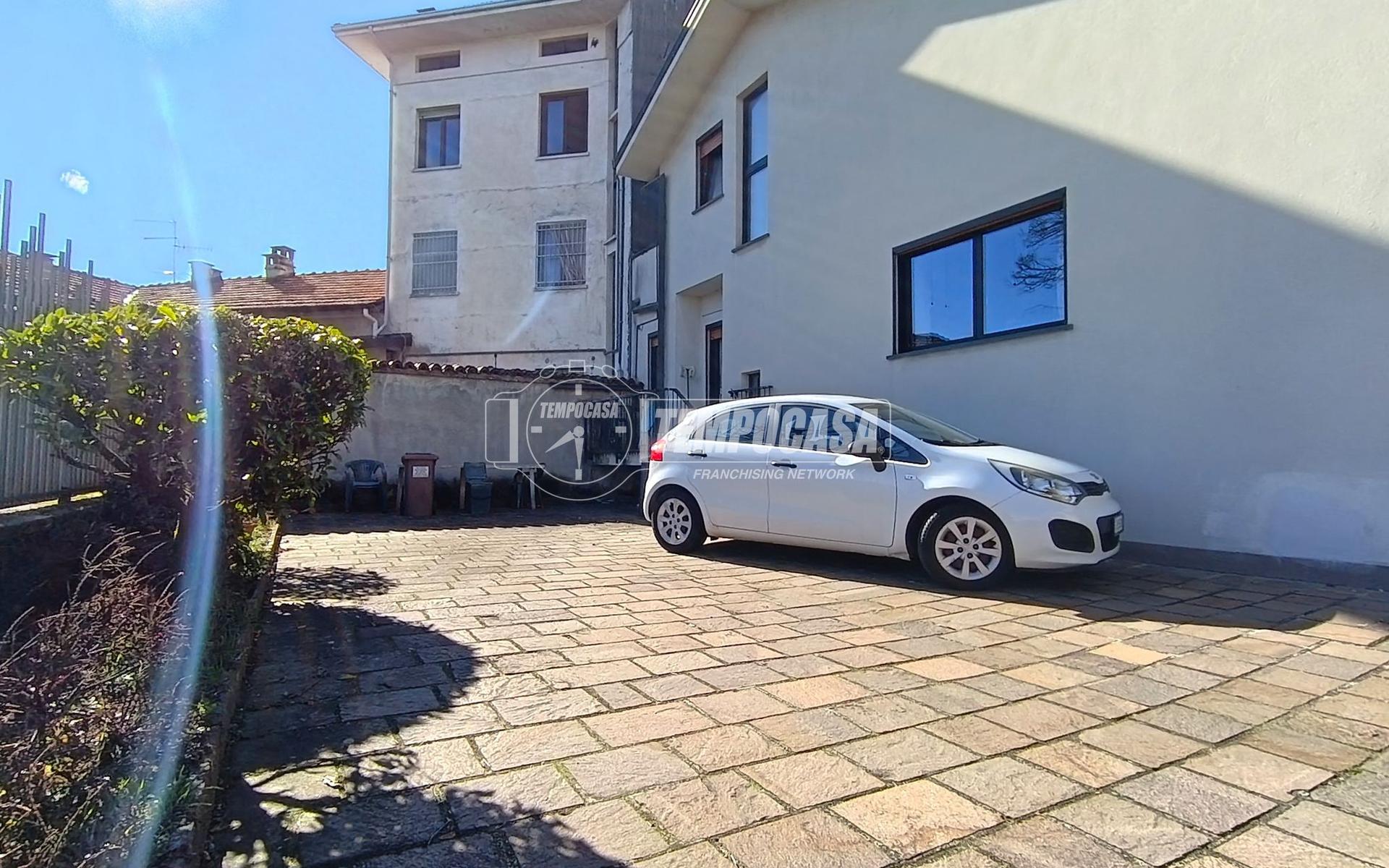 Casa indipendente in Piazza Don Giovanni Minzoni, Sandigliano
