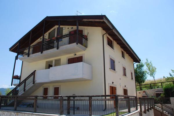 Trilocale in Viale B. E F. Mosca, Pescocostanzo — foto 3 di 5
