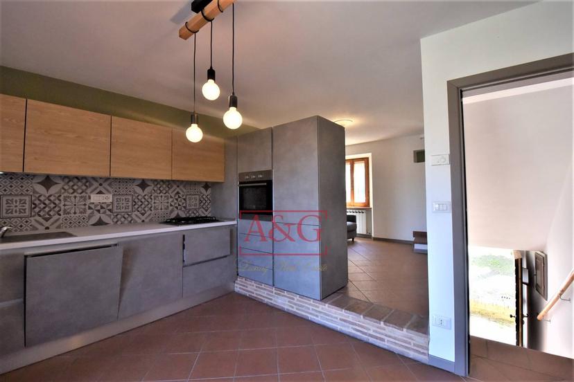 Casa indipendente in Via Giuseppe Garibaldi 13, Gualdo — foto 2 di 5