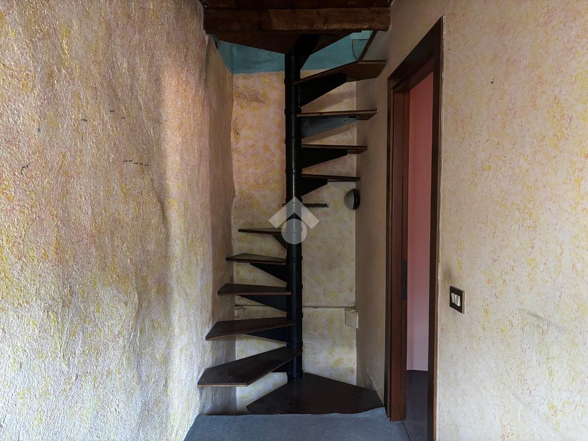 Casa indipendente in Vicolo Sito 6, Darfo Boario Terme
