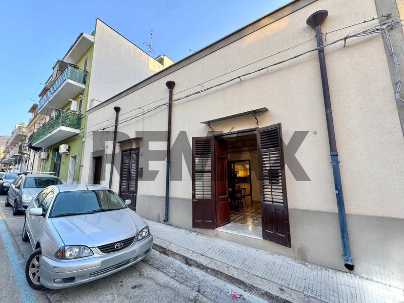 Bilocale in Via Dante Alighieri 44, Terrasini — foto 2 di 5
