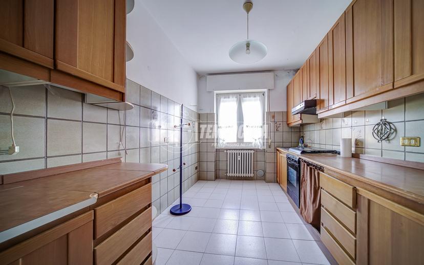 Trilocale in Via Privata Torino 1, Daverio — foto 3 di 5