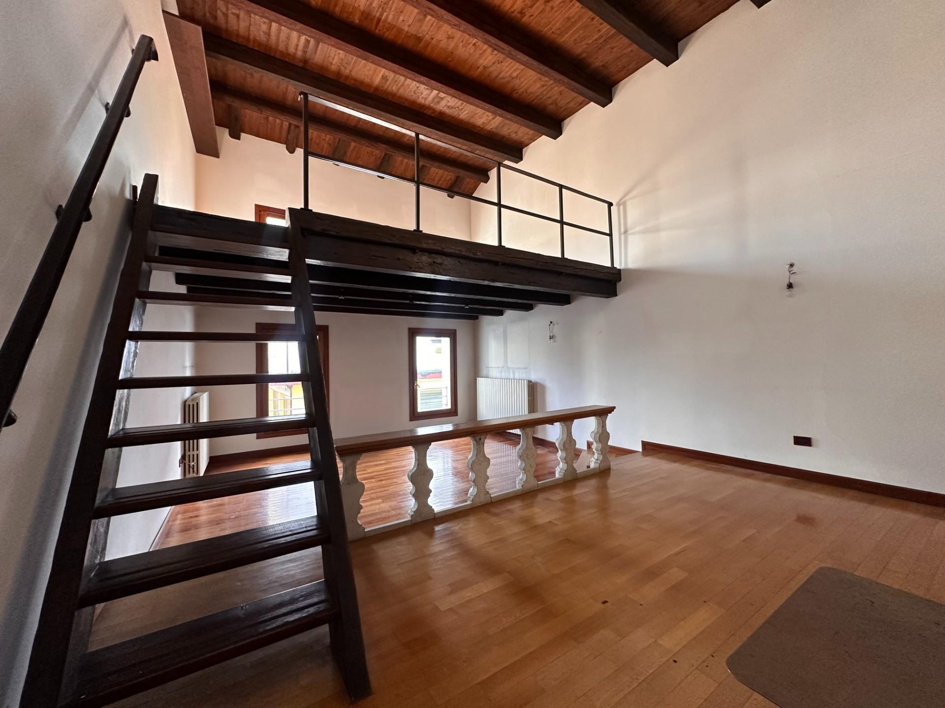 Terratetto plurifamiliare in Via Giuseppe Mazzini 24, Rivignano Teor