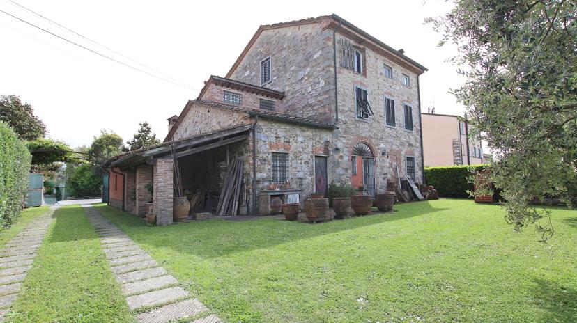 Rustico, Lucca — foto 2 di 5