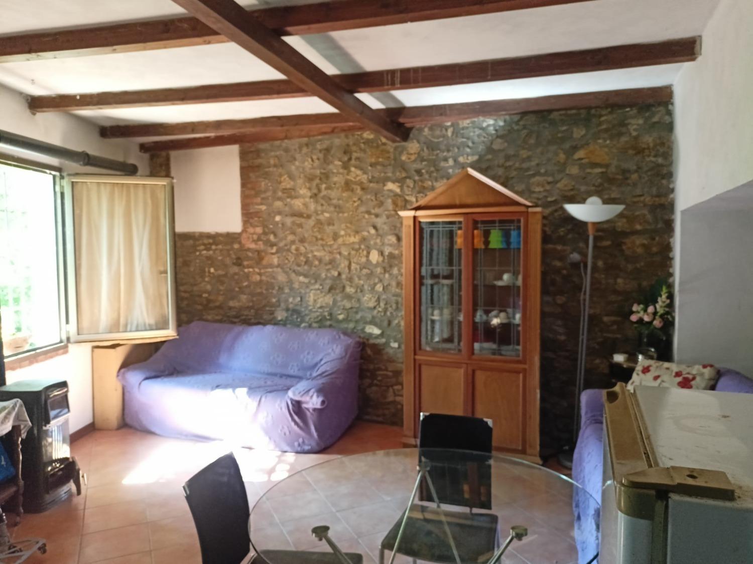 Villa a schiera in Via Marconi, Gropparello