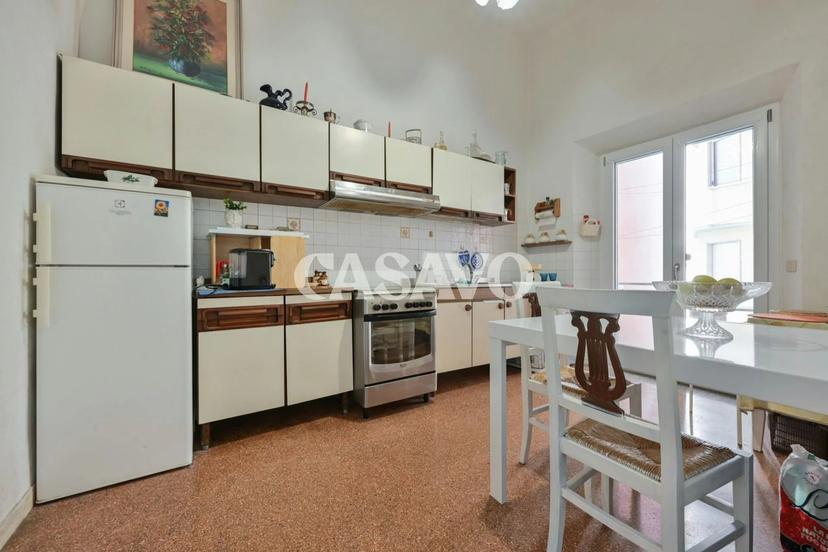 Appartamento in Viale Francesco Bonaini 93, Pisa