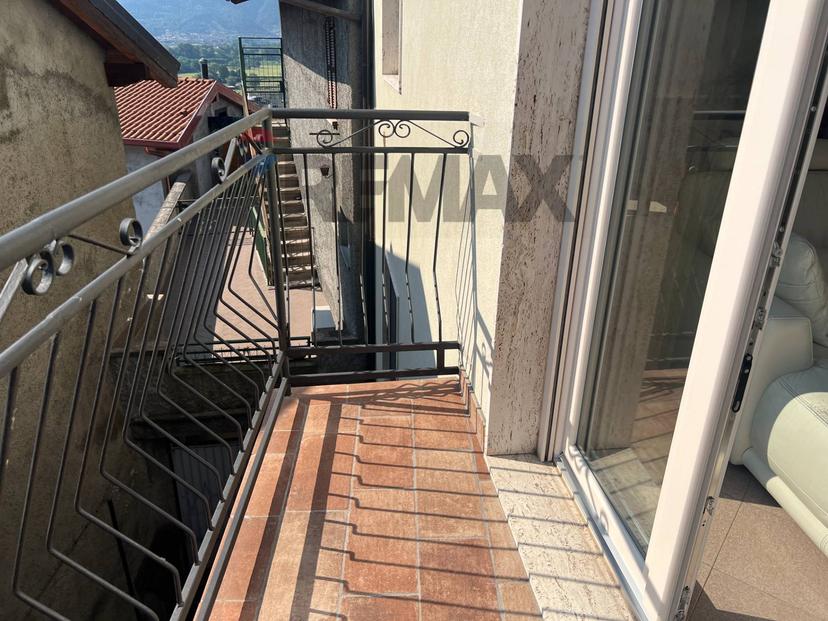 Quadrilocale in Via Chiesa 3, Costa Volpino — foto 4 di 5