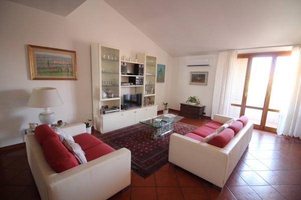 Attico in Via Taddeino Taddeini, Montespertoli — foto 3 di 5