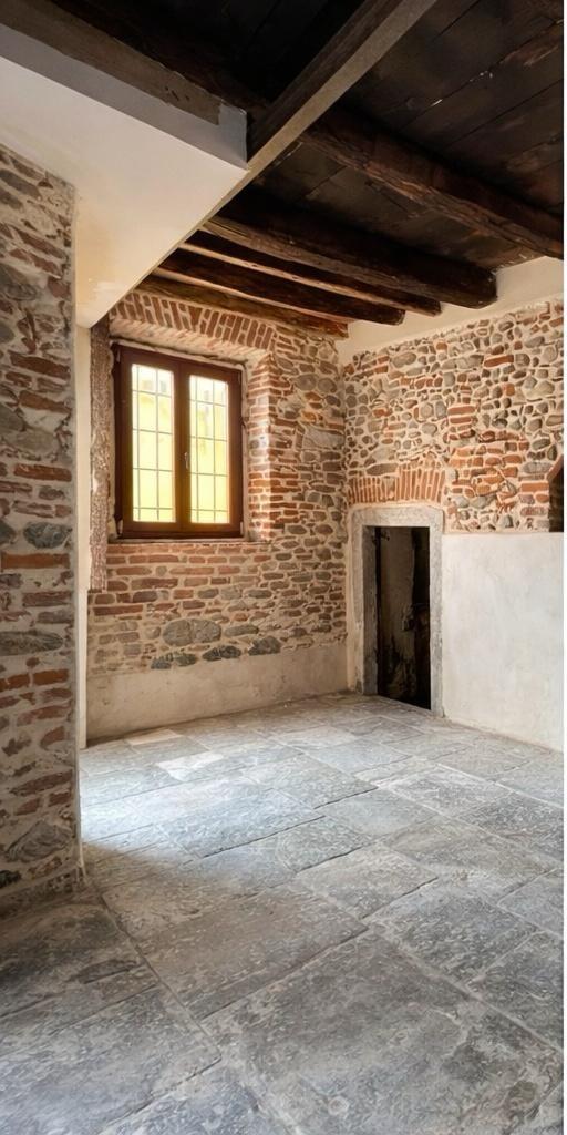 Villa bifamiliare in Via Italia 1, Carnago — foto 4 di 4