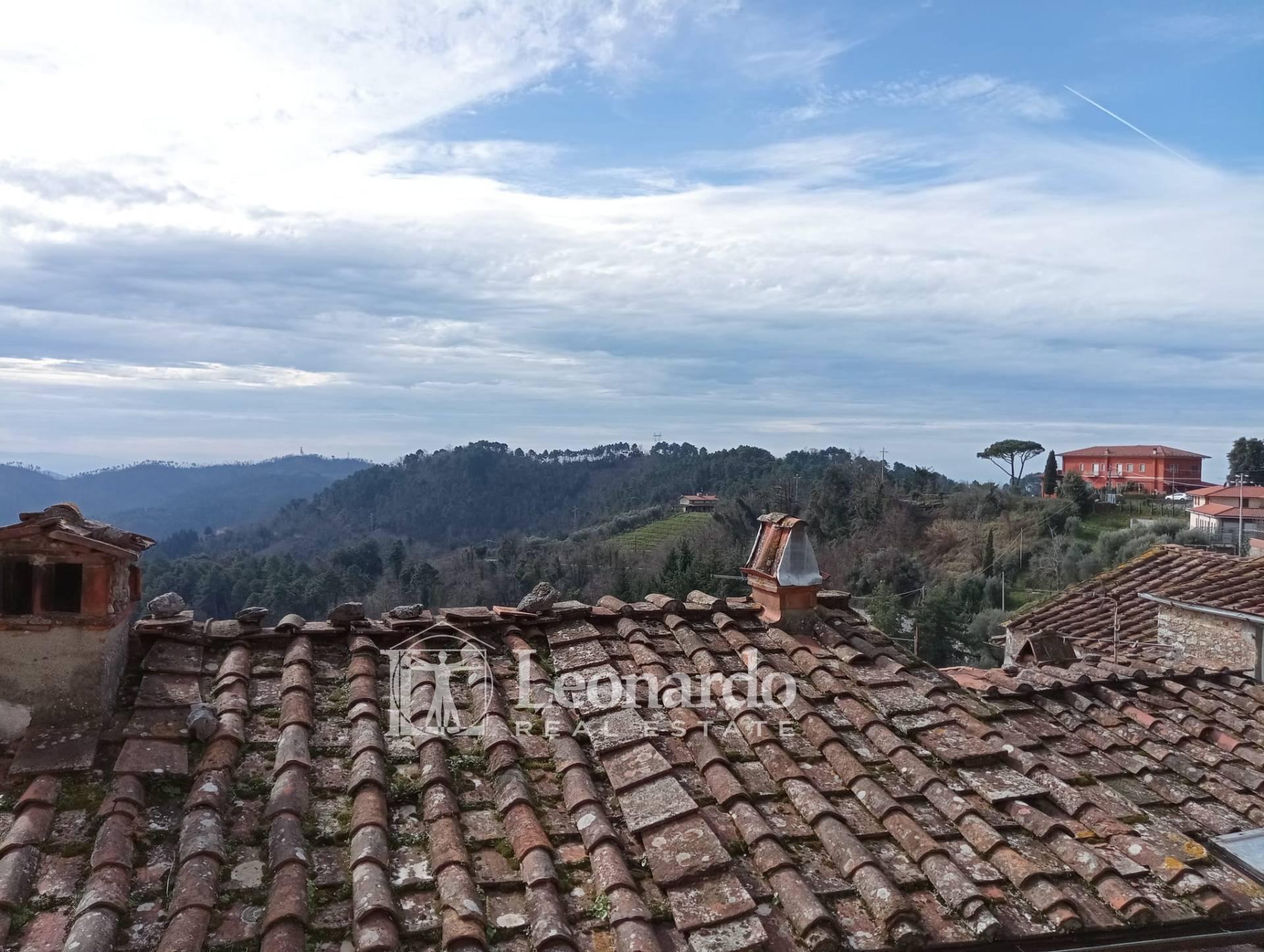 Casa indipendente in Via Norcini, Camaiore