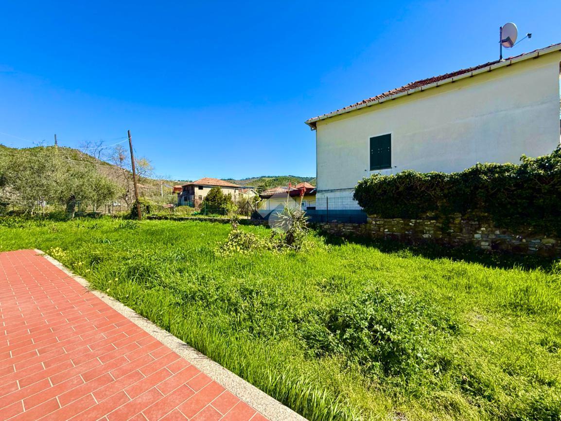 Villa in Via a. Divizia 18, Andora