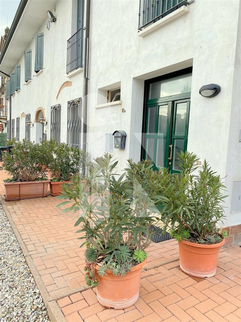 Bilocale, Curtatone — foto 5 di 5