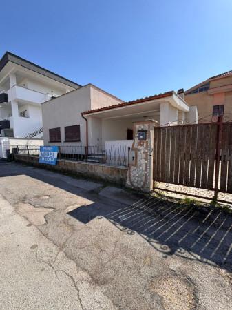 Villa in Via Maiella 4, Nettuno — foto 2 di 5