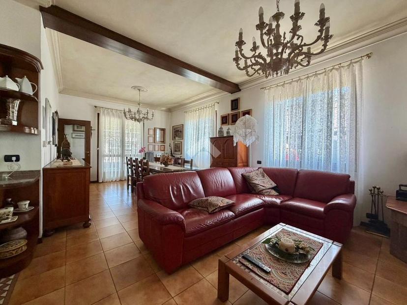 Villa in Via Crema - Vailate 9, Quintano — foto 4 di 5