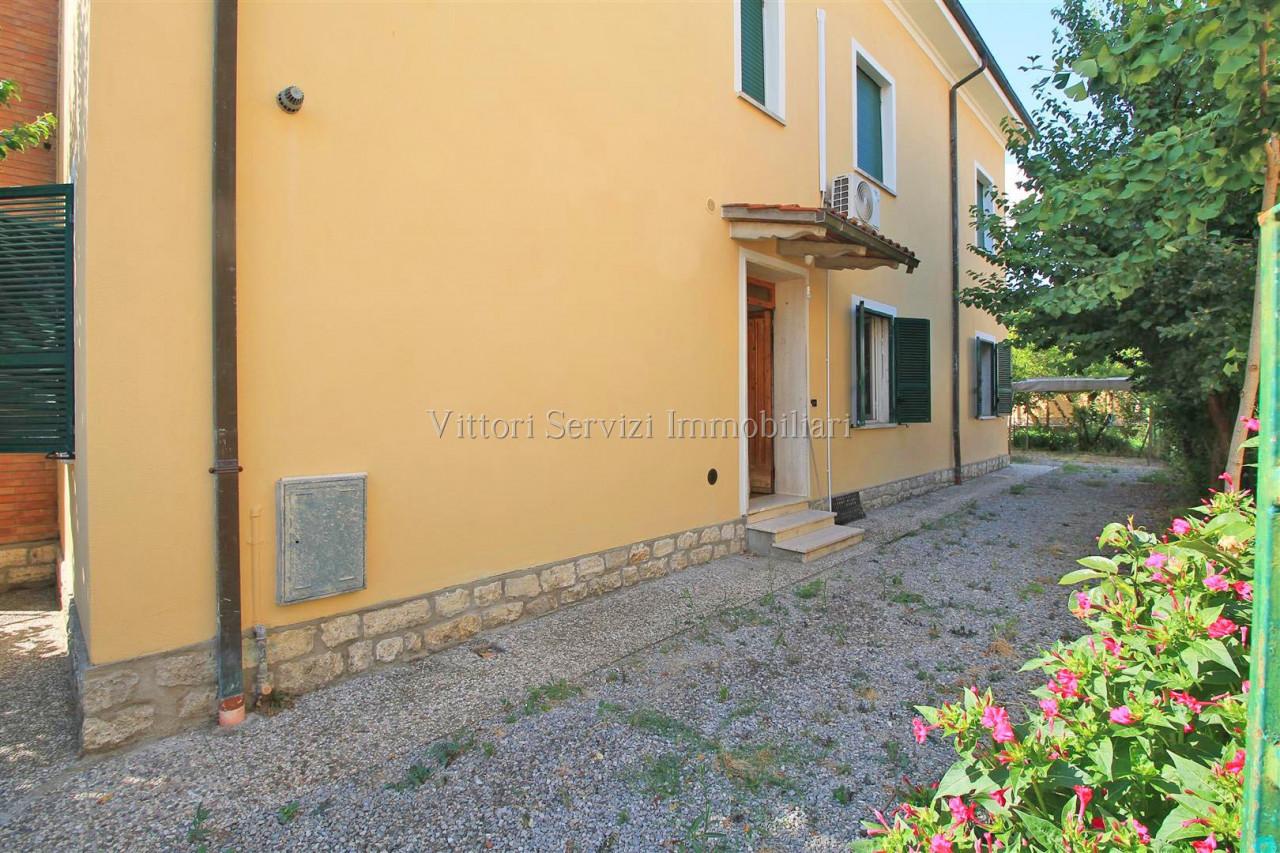 Appartamento in Via Tevere, Torrita di Siena