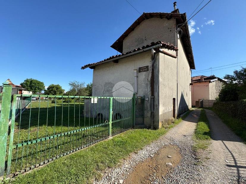 Appartamento in Cascina Trione 11, Cuorgnè — foto 5 di 5
