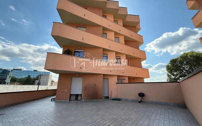 Trilocale in Via Giuseppe Verdi 21, Busto Garolfo — foto 2 di 5