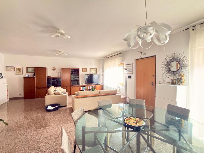 Villa a schiera in Via dei Giacinti 29, Ascoli Piceno — foto 2 di 5