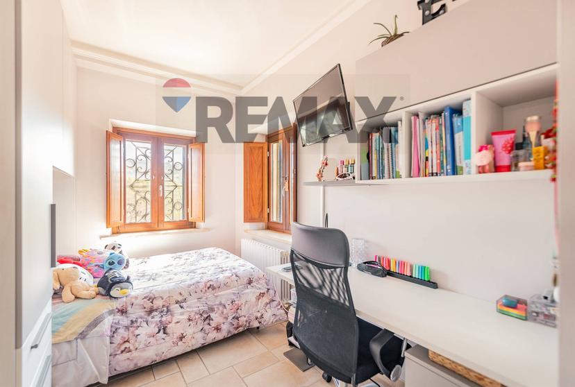 Casa indipendente in Via Tufo, Rosora — foto 4 di 5