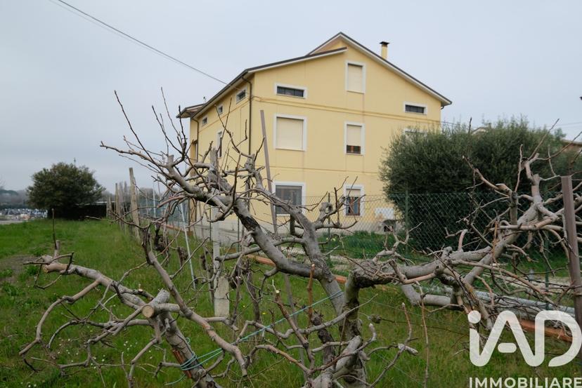 Villa in Via Paludi 320, Fermo — foto 4 di 5