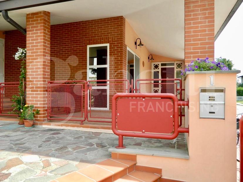 Villa a schiera, Lagosanto — foto 2 di 5