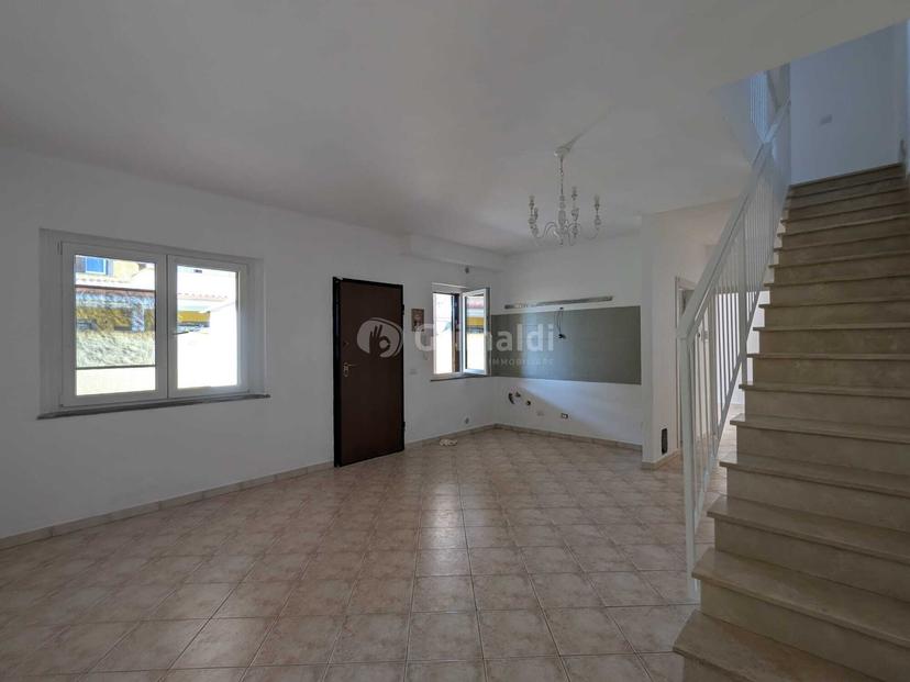 Casa indipendente in Viale Roma 210, Anzio — foto 3 di 5