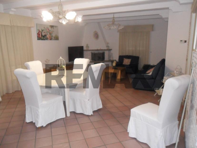 Appartamento in Viale Stefano Candura 22/B, Caltanissetta — foto 2 di 5