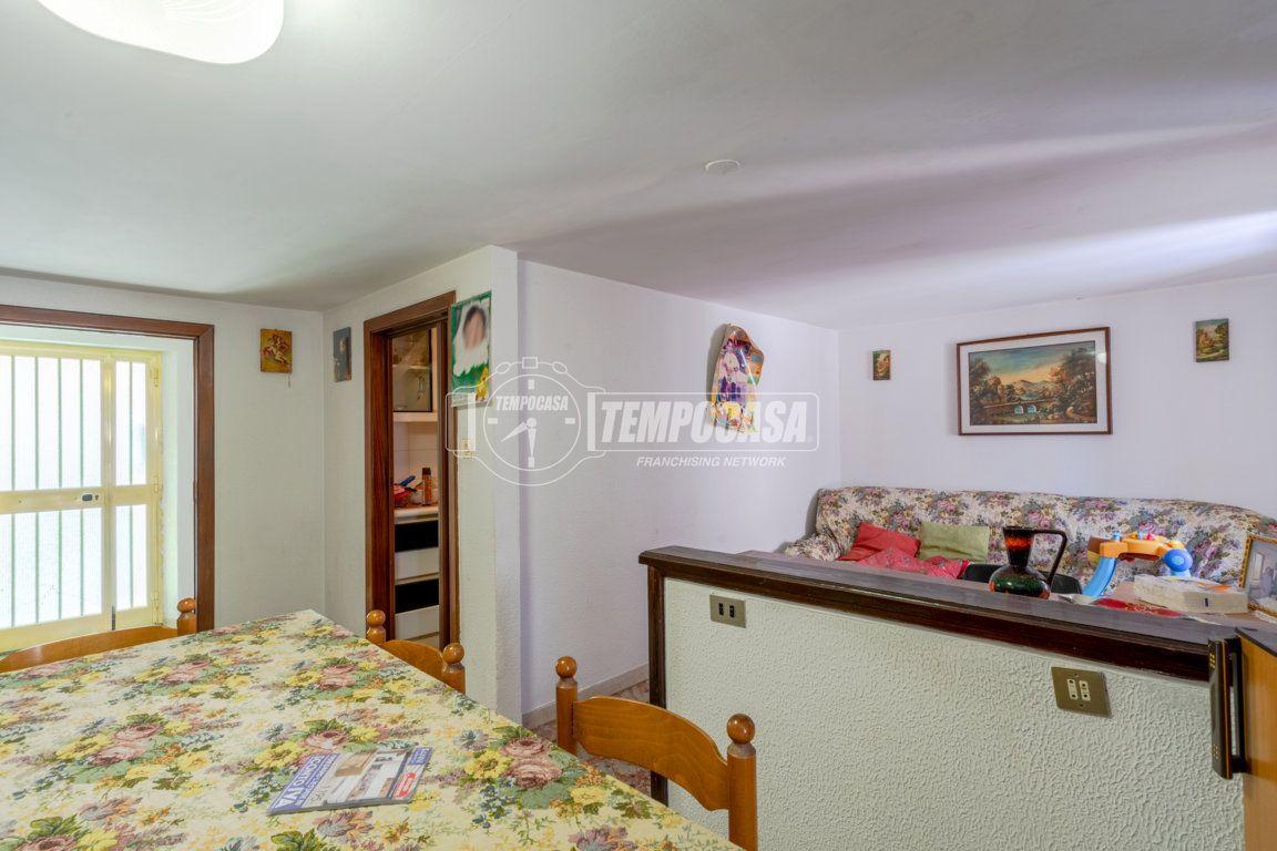 Casa indipendente in Via Armellini 24, Montecosaro